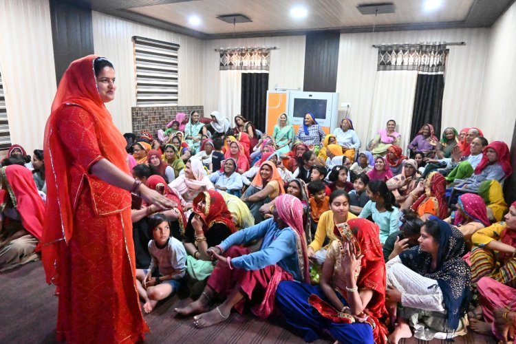 Woman sarpanch Neeru Yadav will remove Chuda tradition spread in Rajasthan