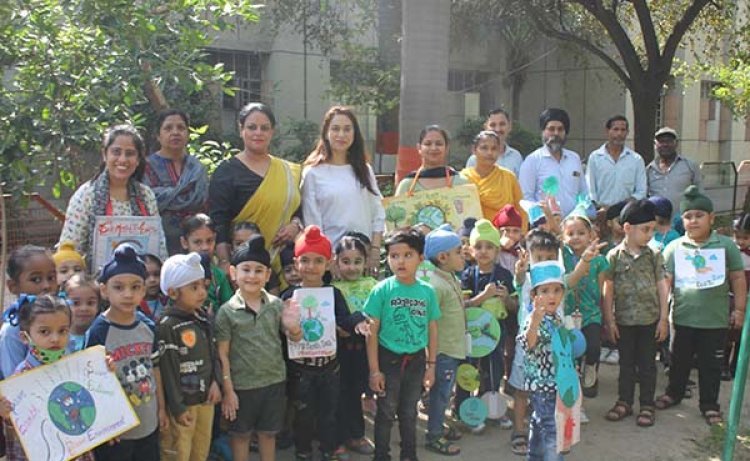गुरु नानक पब्लिक स्कूल राजौरी गार्डन में "पृथ्वी -दिवस" मनाकर पृथ्वी संरक्षण का आवाह्न