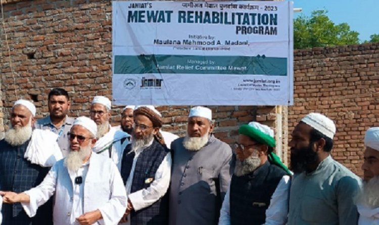 Maulana Mahmood Madani denounces state brutality in Mewat: extends support to bulldozer victims by handing over Keys to Jamiat-built houses in NUH
