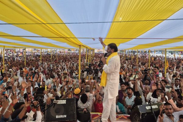 प्रशांत किशोर की जनसभा समाप्ति पश्चात नबीनगर में बोले चर्चित मुखिया, लाल गोविंद सिंह