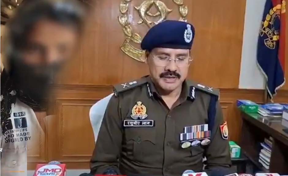 कानपुर के सचेंडी इलाके में 14 साल की नाबालिग लड़की के साथ गैंगरेप का चौंकाने वाला मामला सामने आया है। एक आरोपी यूट्यूबर-पत्रकार गिरफ्तार, दूसरा आरोपी दारोगा फरार। प